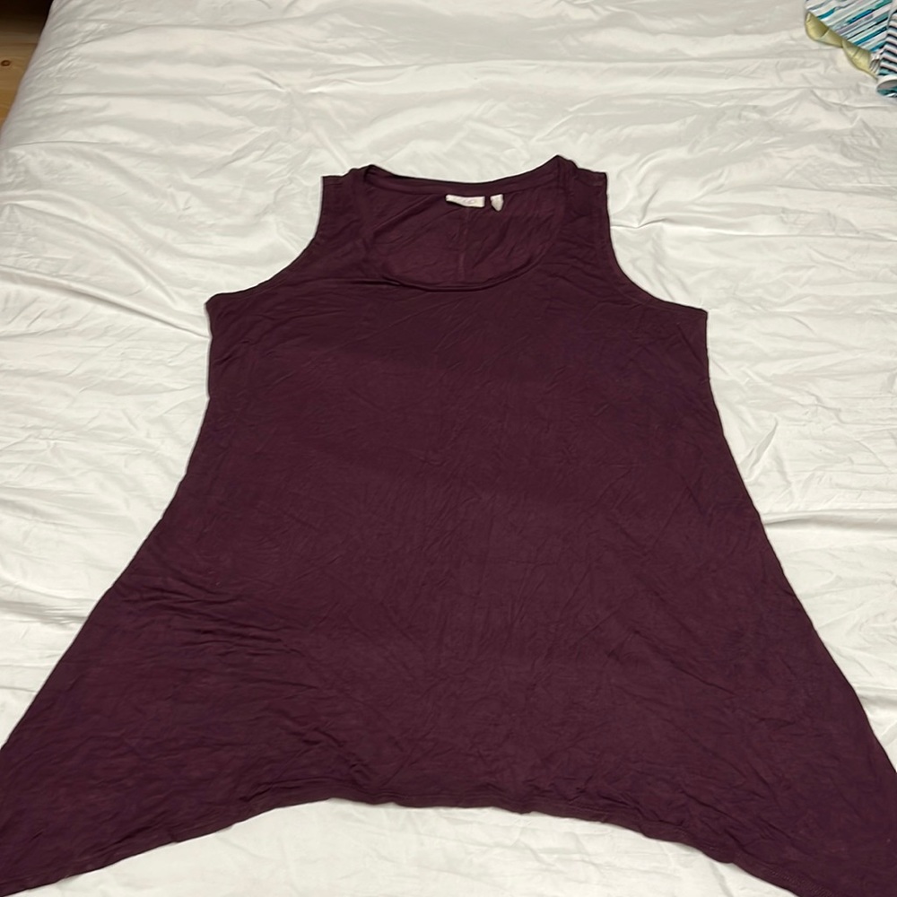 Logo layers tank top